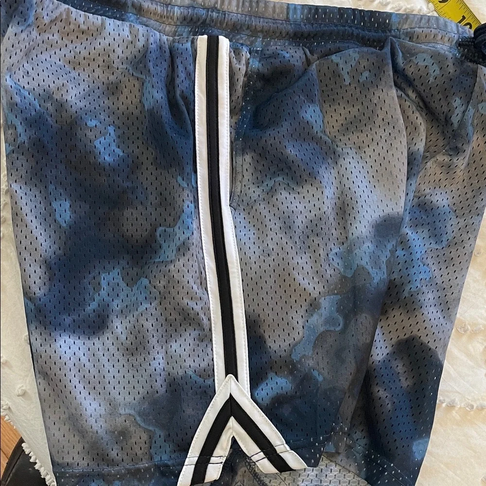 No Boundaries T-Shirts and matching shorts nwt 3 piece set XL